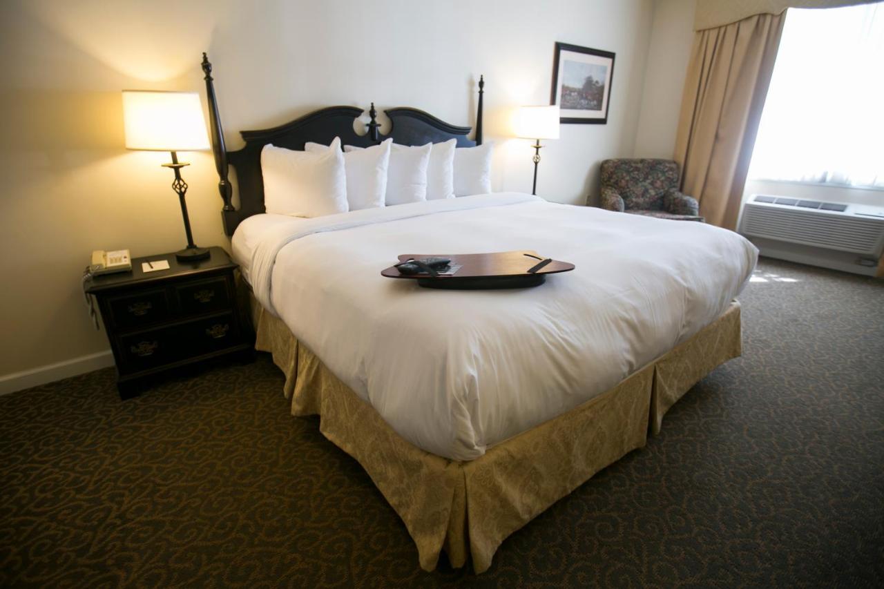 The Century House, Ascend Collection Hotel