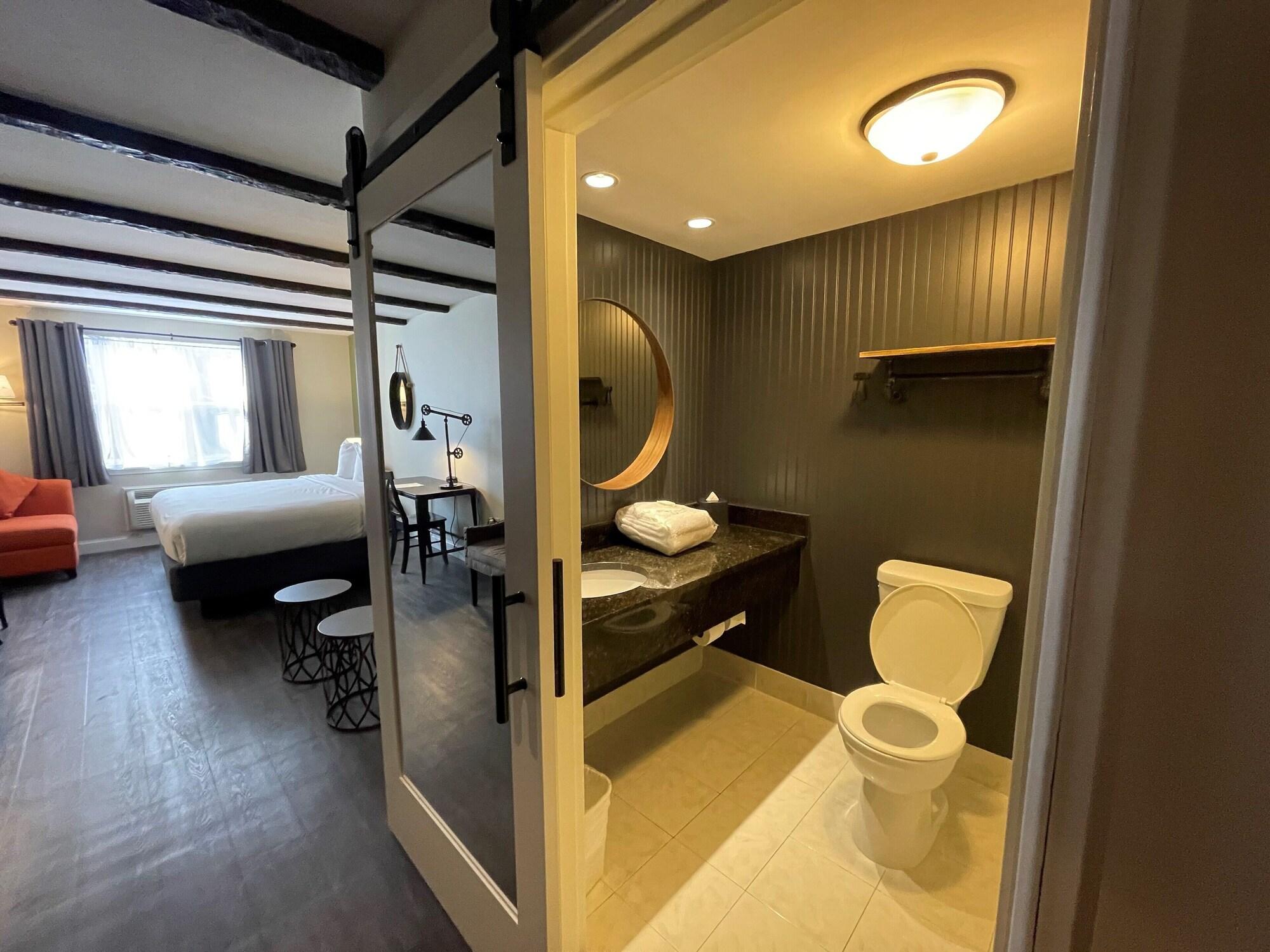 Hotel The Century House, Ascend Collection